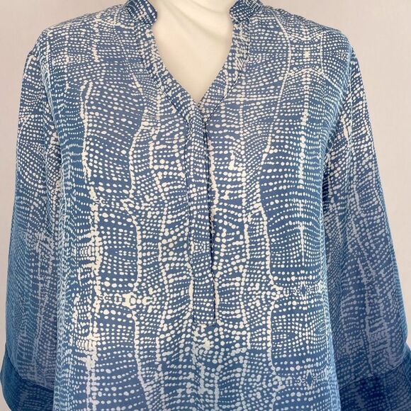 Soft Surroundings Blue Brigitte Tunic Style Blouse. Size Medium. - Picture 2 of 13